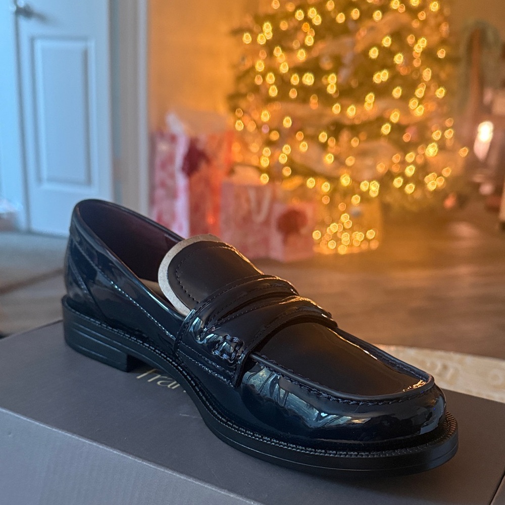 Franco Sarto Women’s Loafers in Ink Navy.